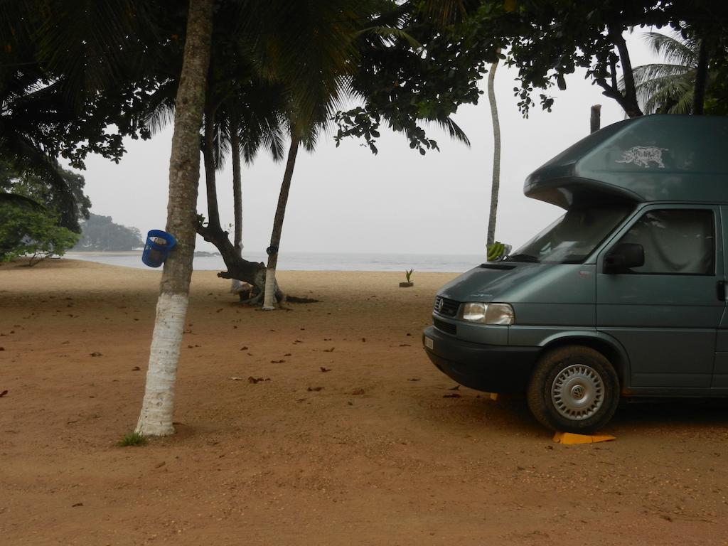 Hotel Tara Plage Kribi Kültér fotó