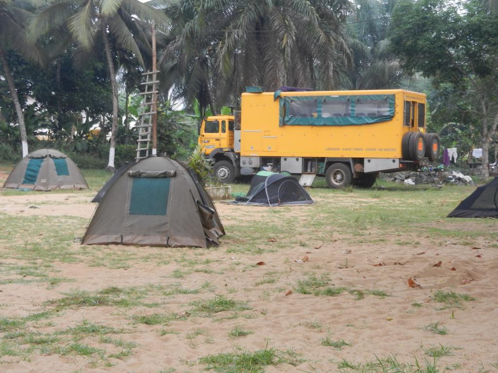 Hotel Tara Plage Kribi Kültér fotó